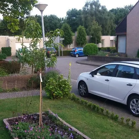 Eindhoven4you 3* آيندهوفن
